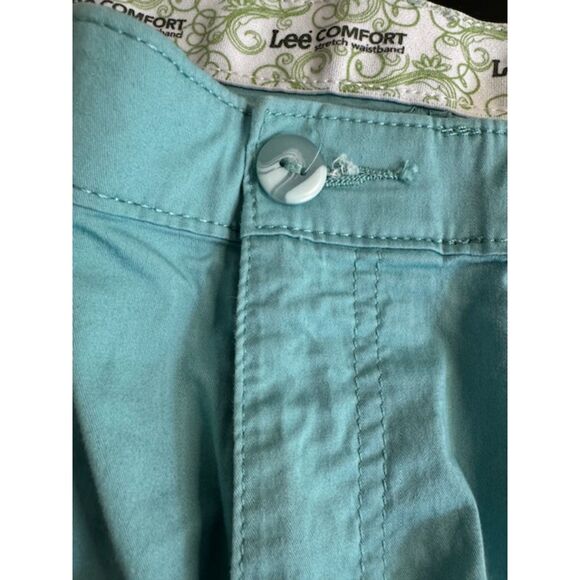 Lee Confort Stretch Waistband Teal Capris with faux pocket on back Size 16W NWOT - Picture 5 of 9